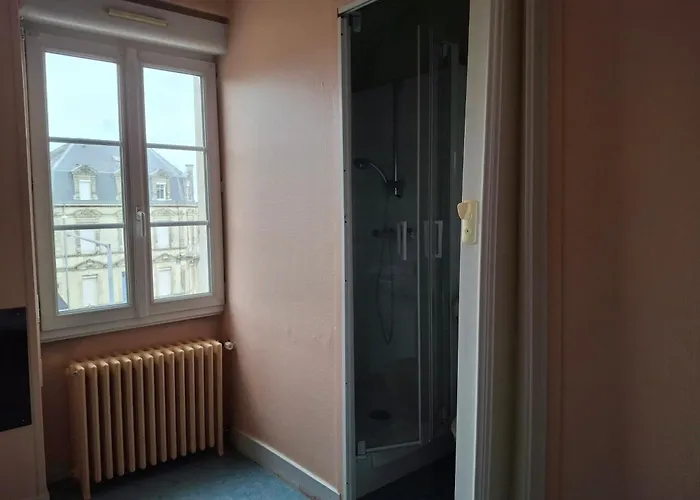 Hotel De Vendee Restaurant Les2m Fontenay-le-Comte